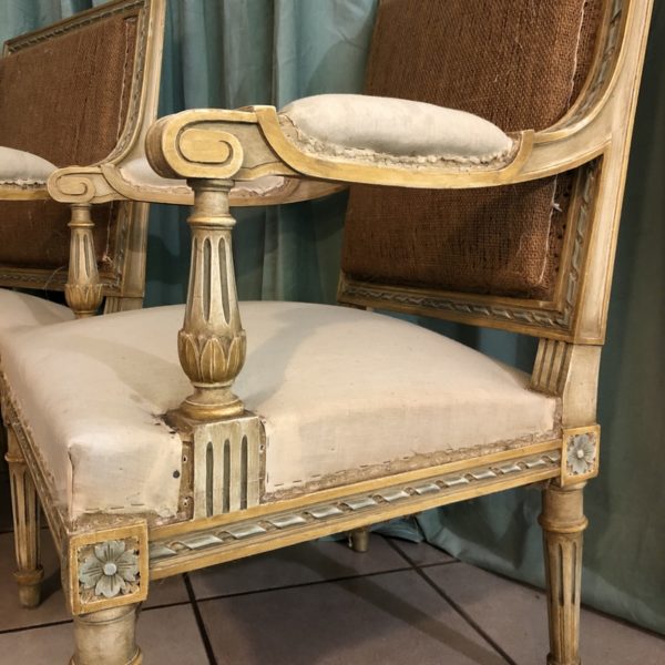 decoration classique, fauteuil Louis XVI, fauteuils à la reine, décoration vintage